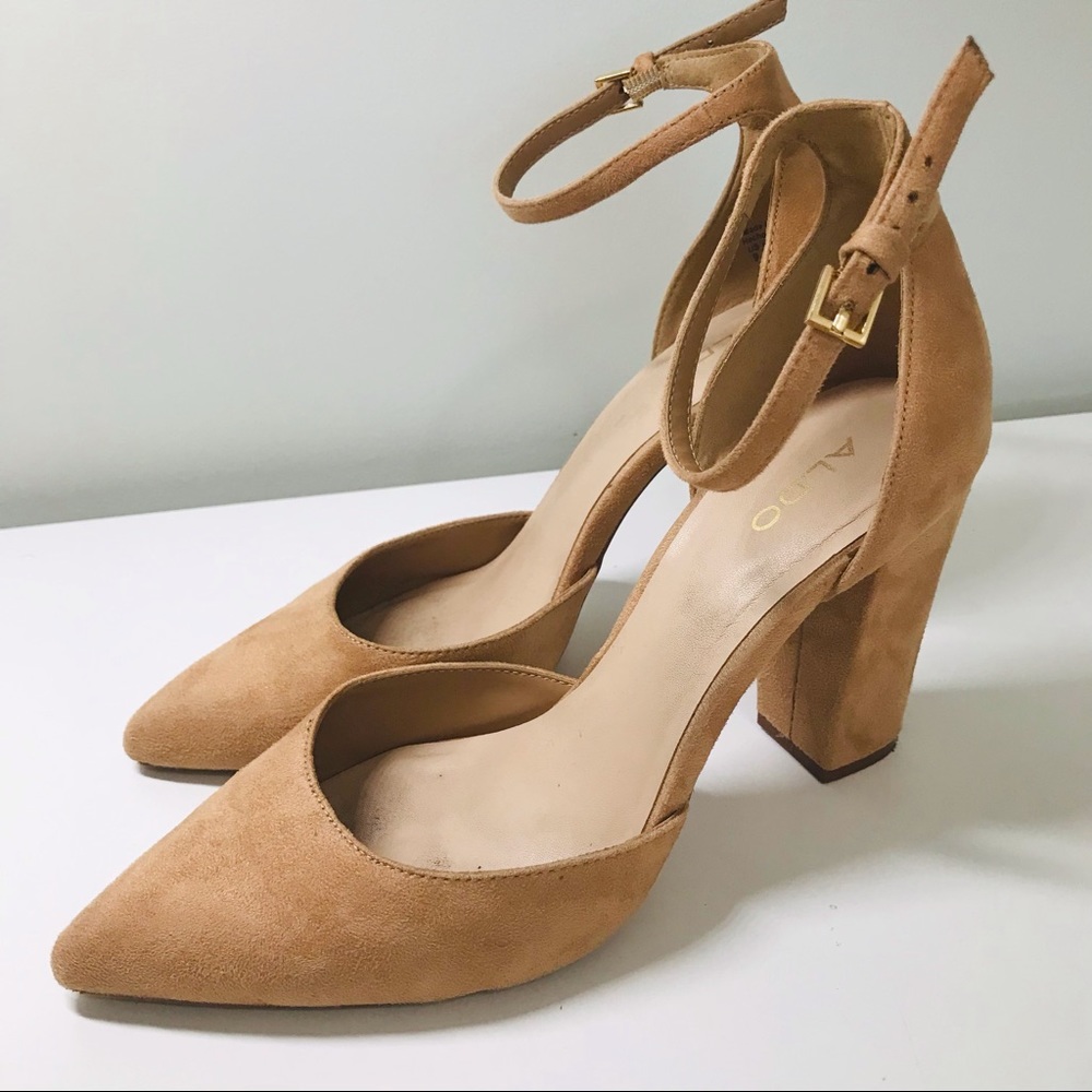 Aldo Nude Block Heels (Nicholes style)